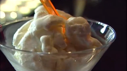 Helado de leche materna